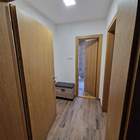 Nina 2 Apartment
